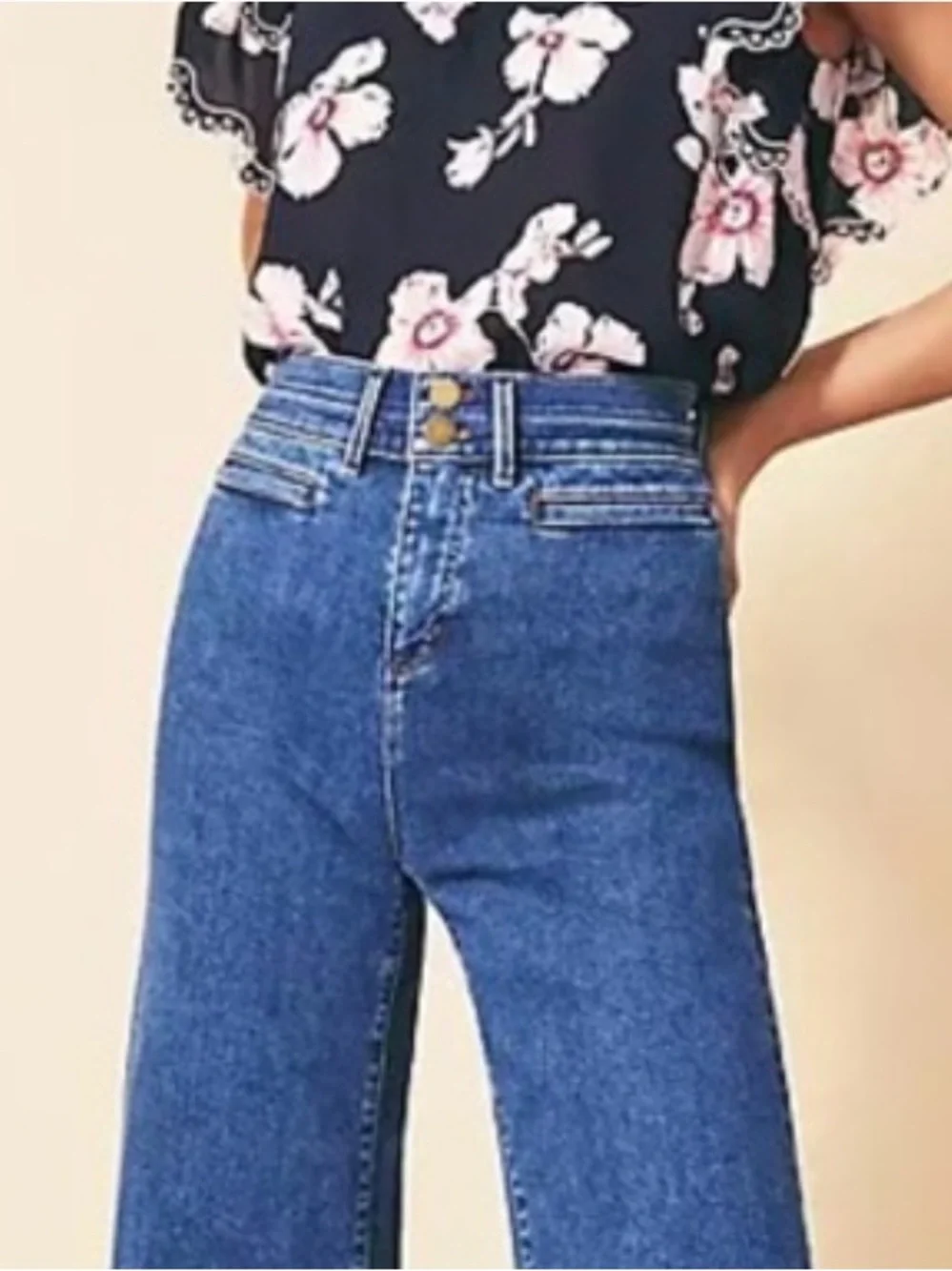 Popular “The Wide Leg “ Cropped Sailor Jeans by ANN TAYLOR. Size 12 - Picture 2 of 10